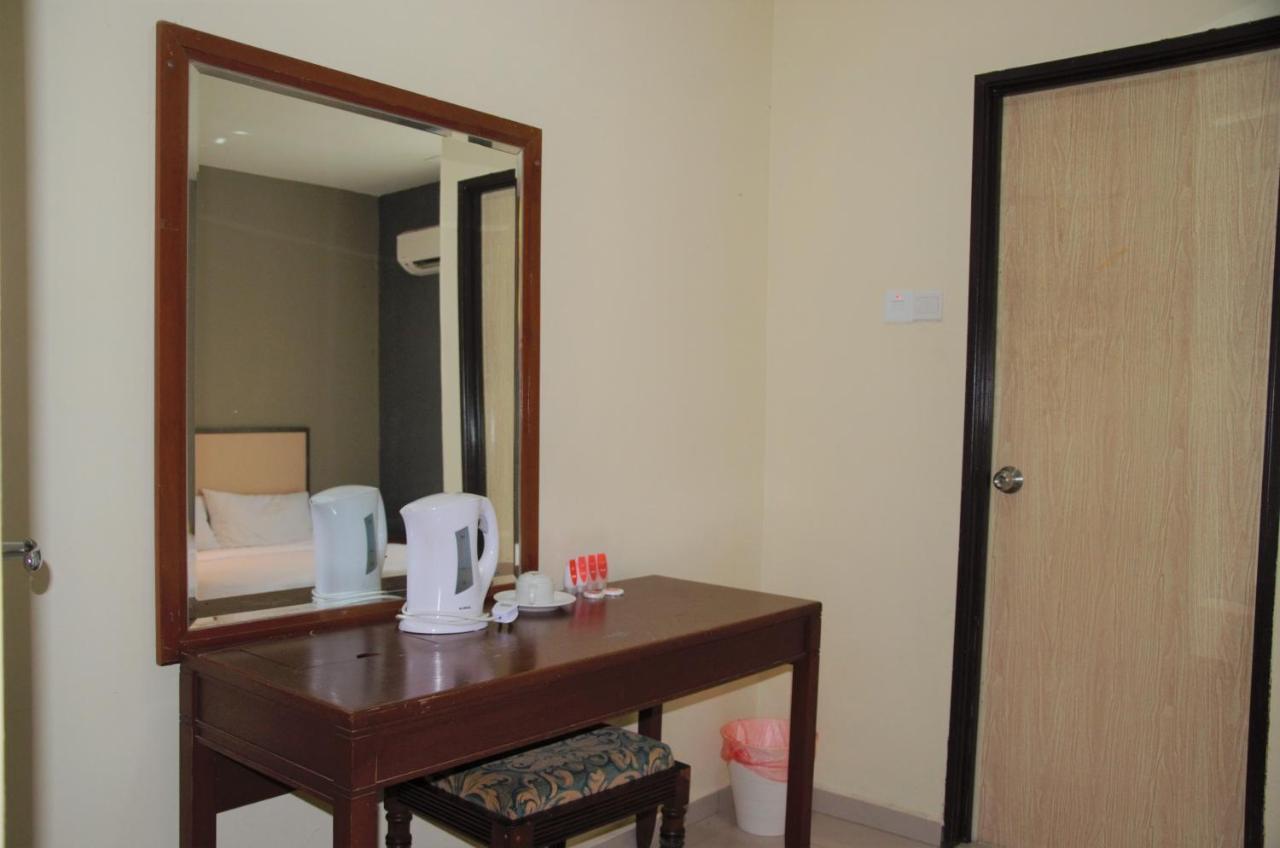 Senrose Hotel Куантан Экстерьер фото