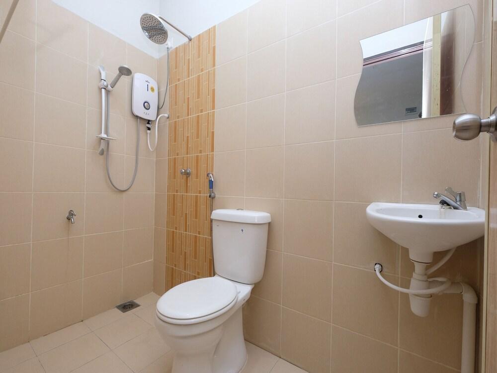 Senrose Hotel Куантан Экстерьер фото